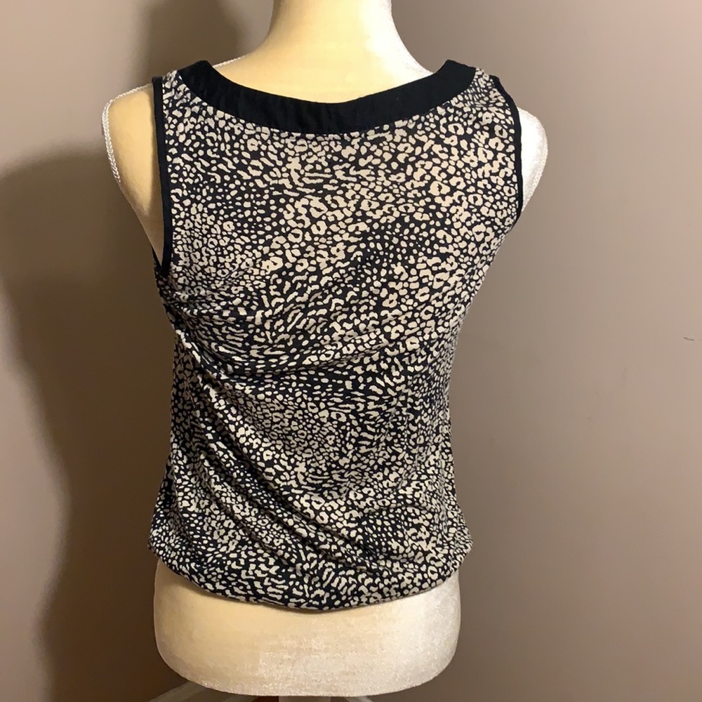 Loft Patterned Tank - Picture 3 of 3